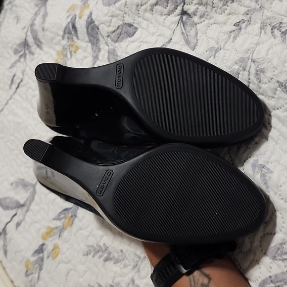 Coach Wedge Heel - Picture 3 of 3